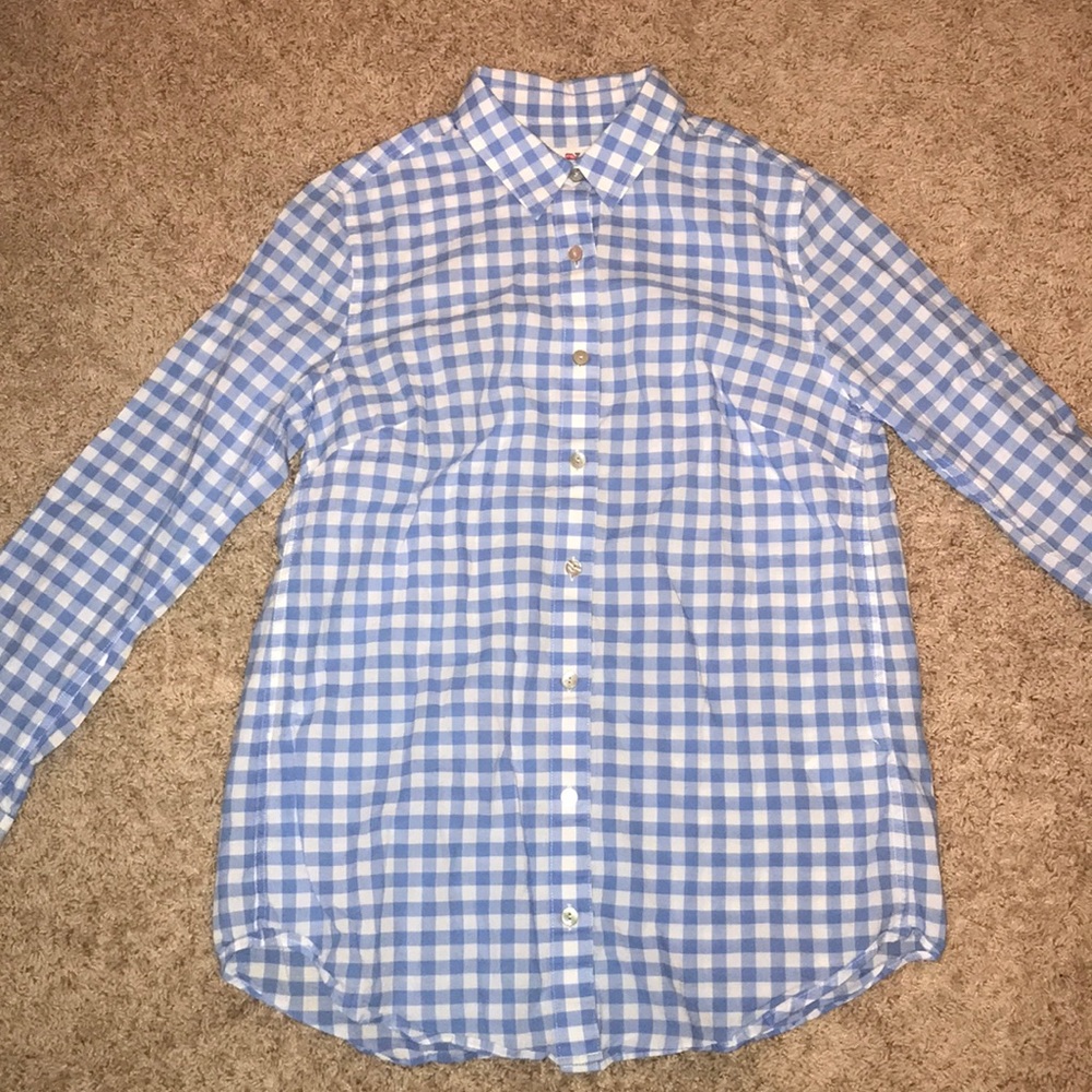 Vineyard vines shirt